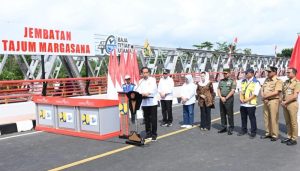 jokowi jembatan